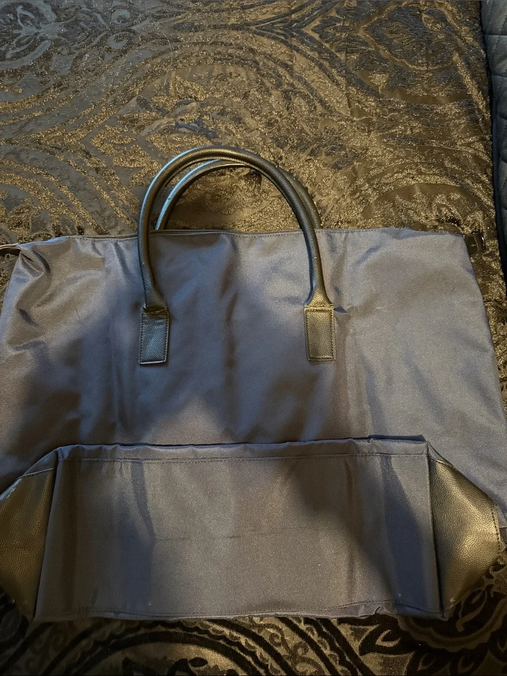 Narciso Rodriguez Black Interior with Gold Logo Plaque. Travel bag. New